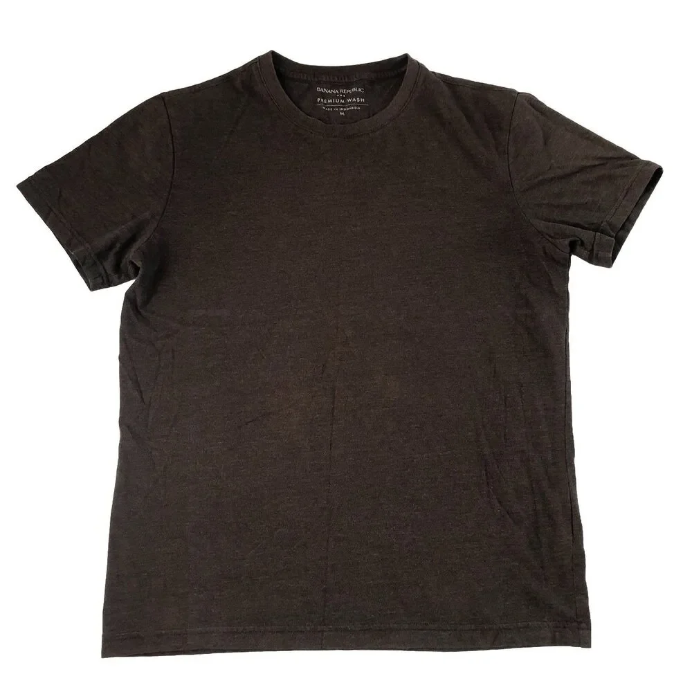 Banana republic factory men’s premium wash T-shirt Dark Brown Taupe Medium